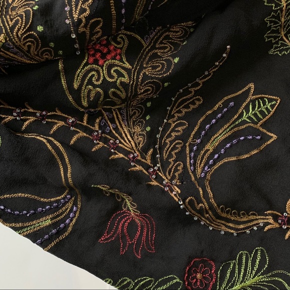 Fiori Di Zucca Silk Beaded Embroidered Black Scarf - Picture 4 of 7